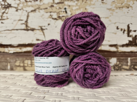 Dark Orchid 01 M Hand Dyed Wool Yarn Cake