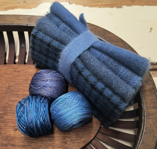 CORNFLOWER BUNDLE Hand Dyed Wool