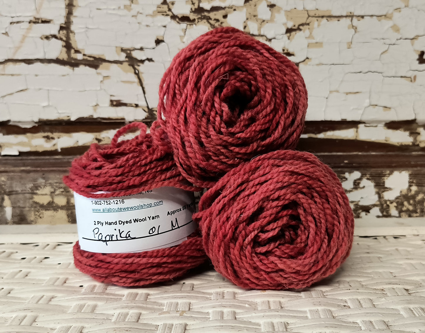 Paprika 01 M Hand Dyed Wool Yarn Cake