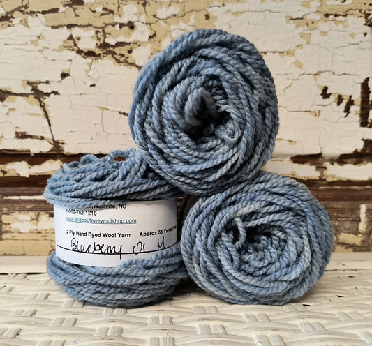 Blueberry 01 M Hand Dyed Wool Yarn Cake