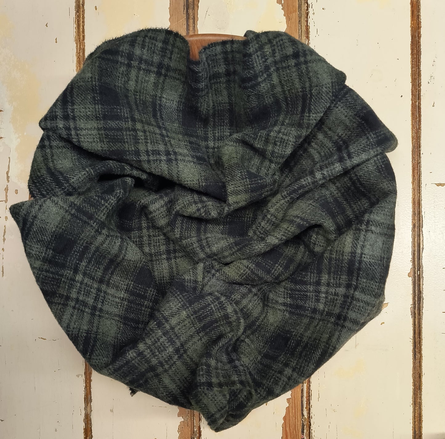 MOSS 01 M Hand Dyed Plaid Wool (Dark)