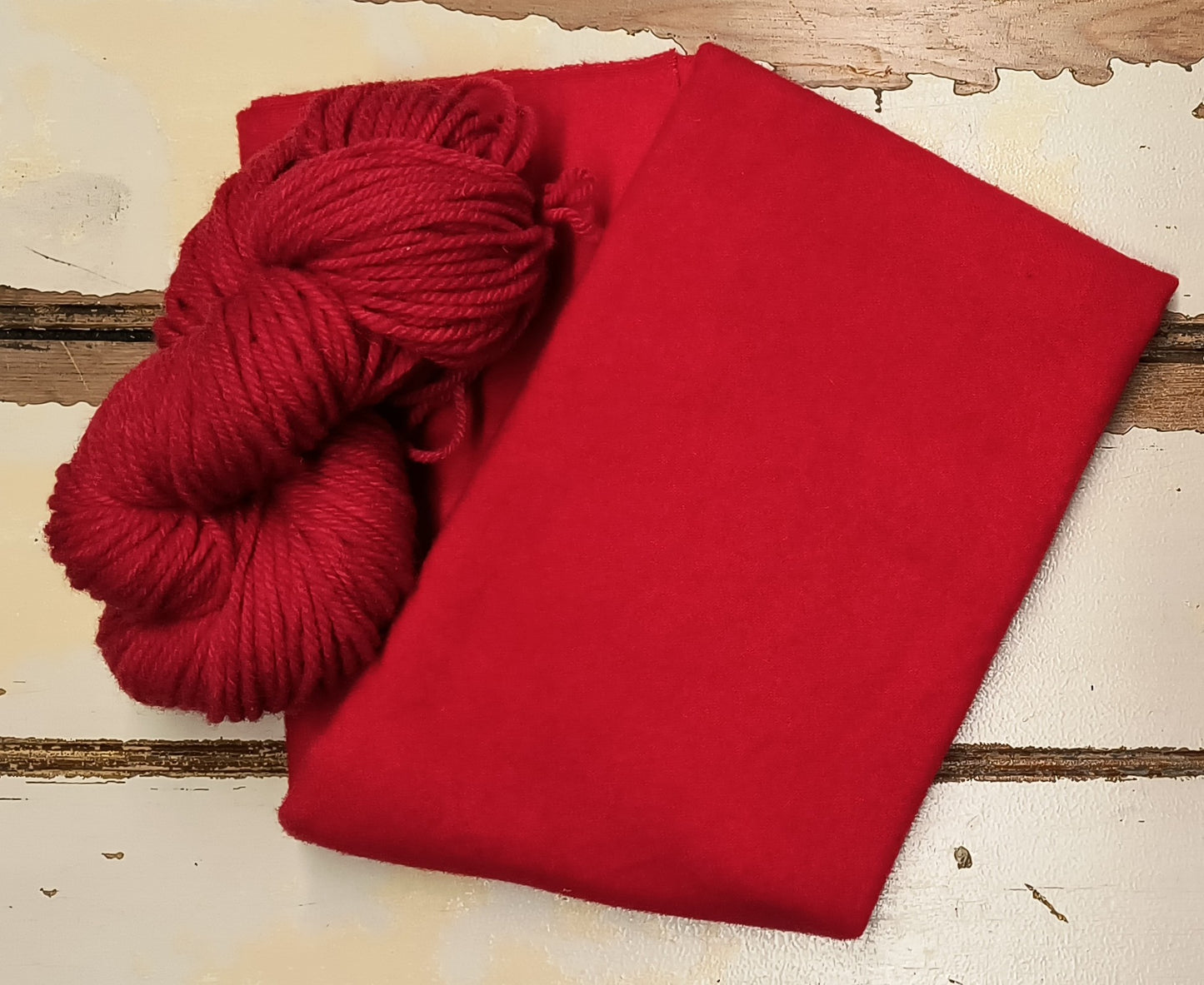 Red Dyed 3 Ply Wool Yarn