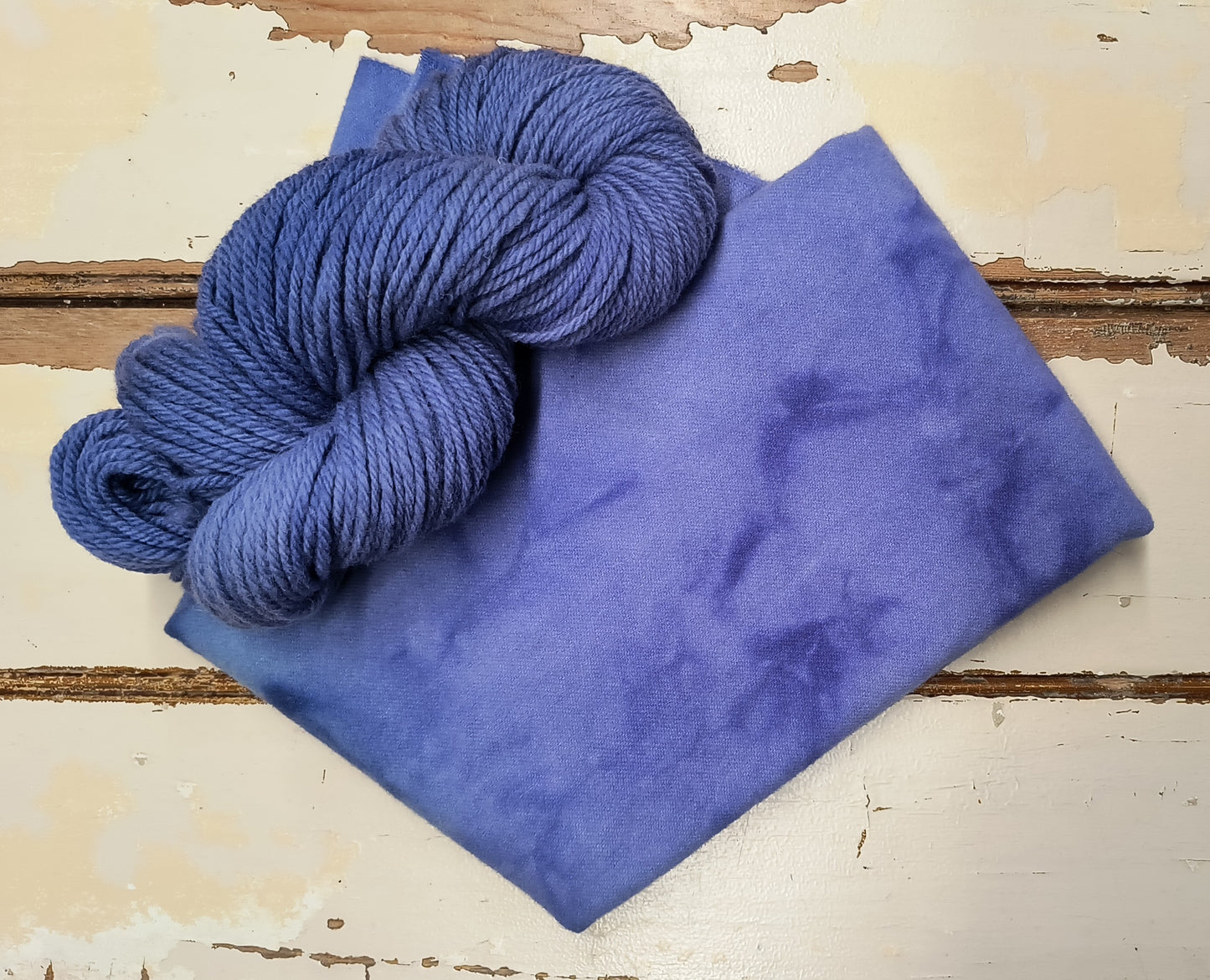 Lavender Hand 01 M Dyed Wool Yarn