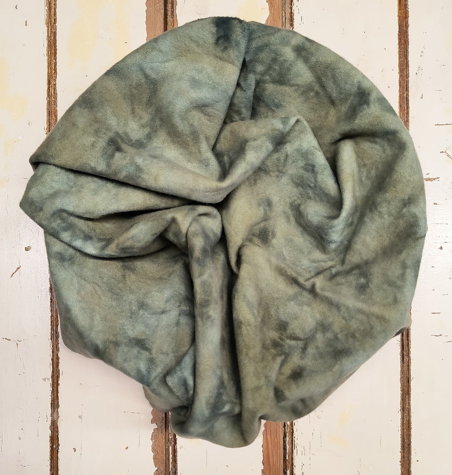 OLIVE DRAB 01 M Hand Dyed Wool