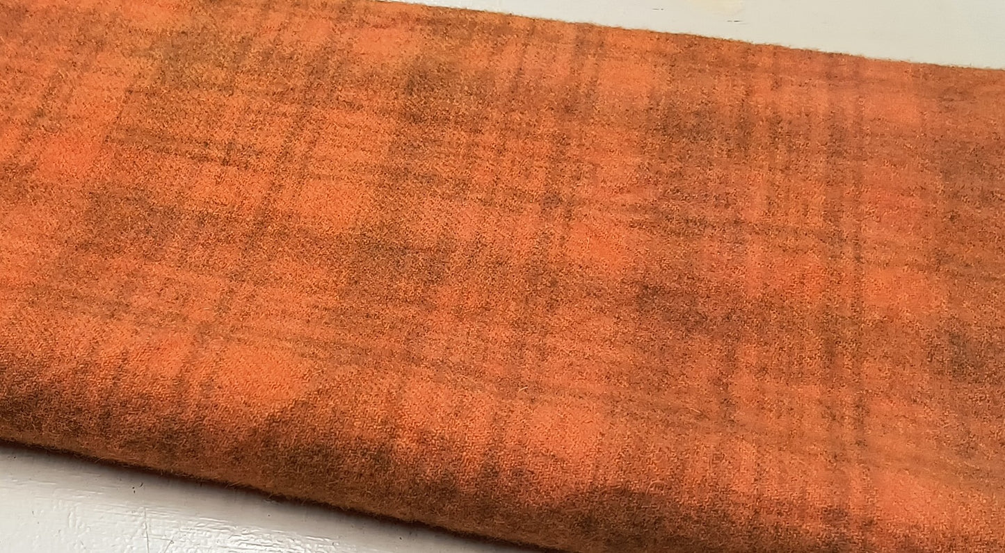 ORANGE 01 M Hand Dyed Plaid Wool (Light)