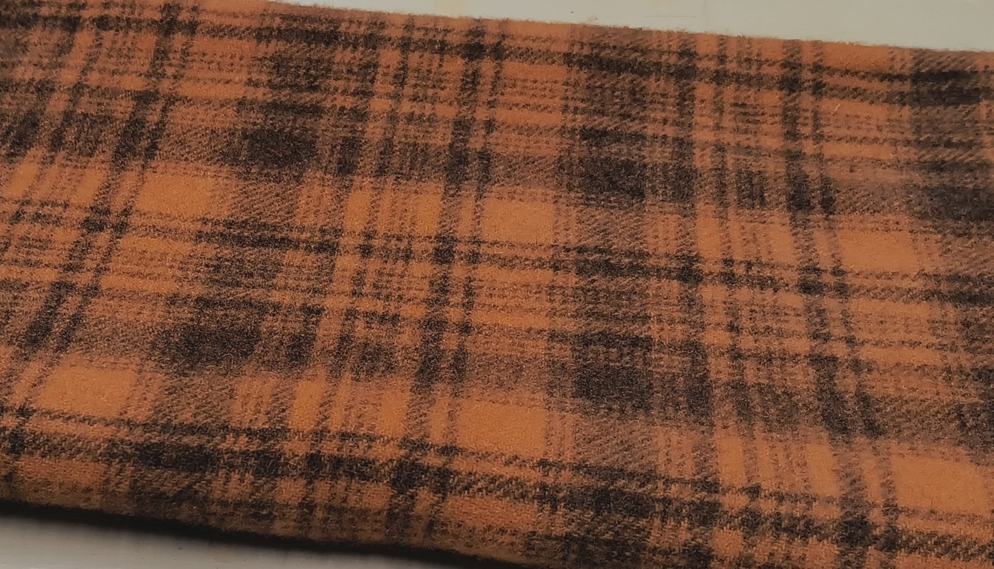 SPICED PUMPKIN 01 M Hand Dyed Plaid Wool (Medium)