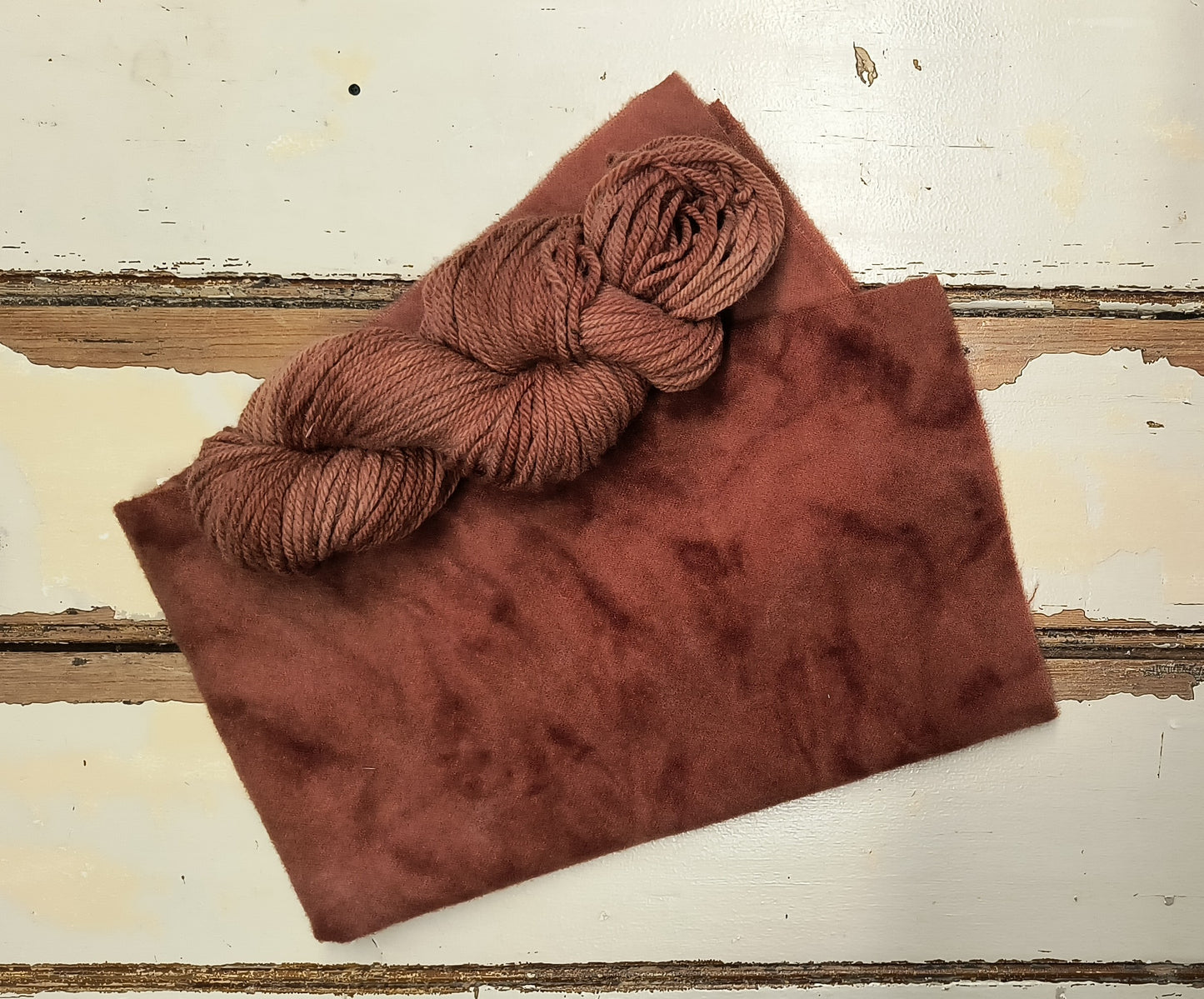 Reddish Brown 01 M Hand Dyed Wool Yarn