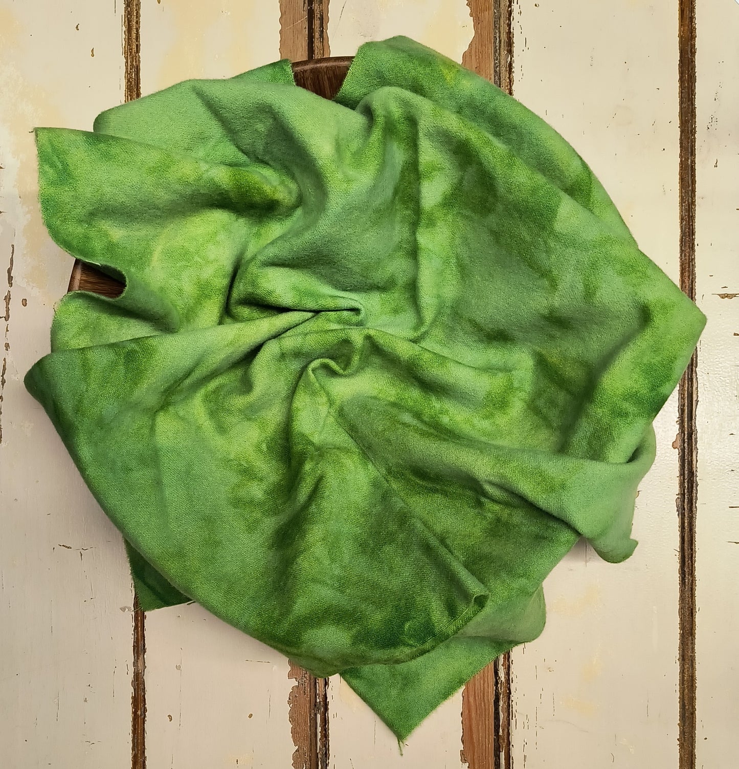 SHAMROCK 01 M Hand Dyed Wool